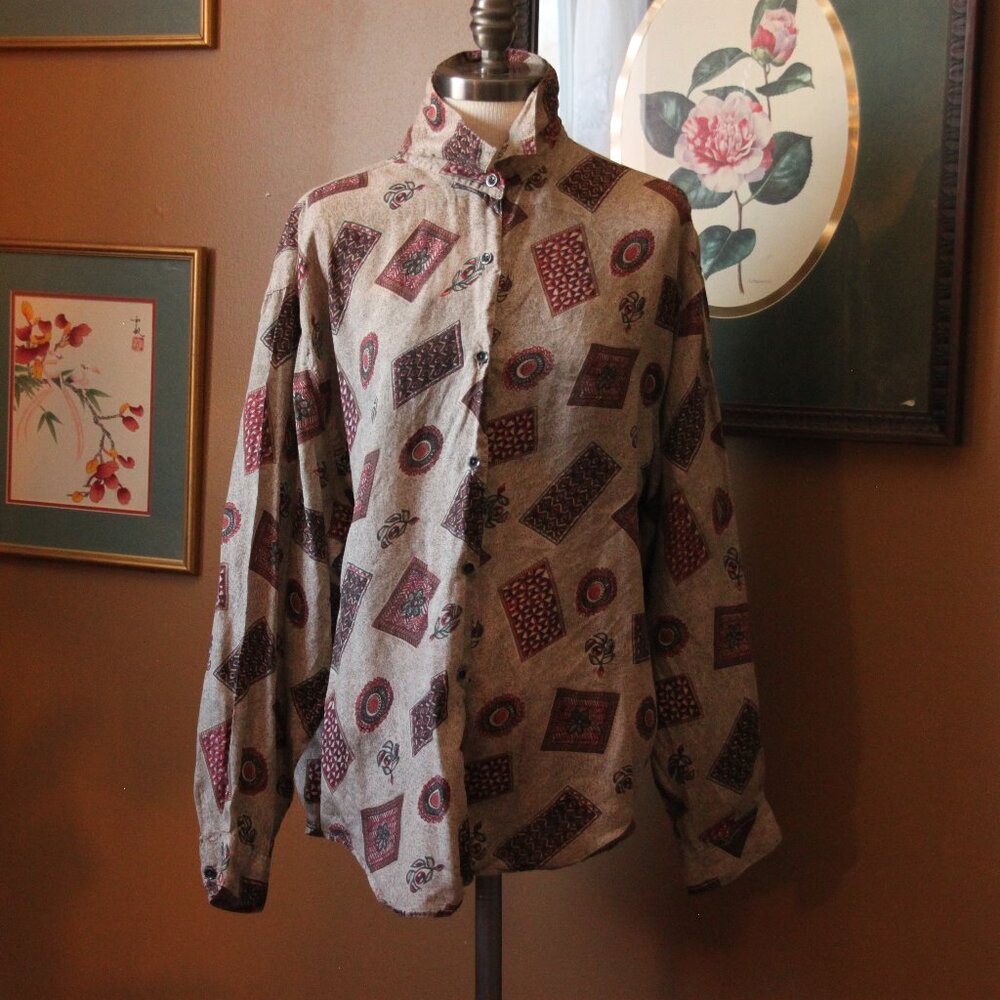 VINTAGE: 100% SILK Button Up Shirt